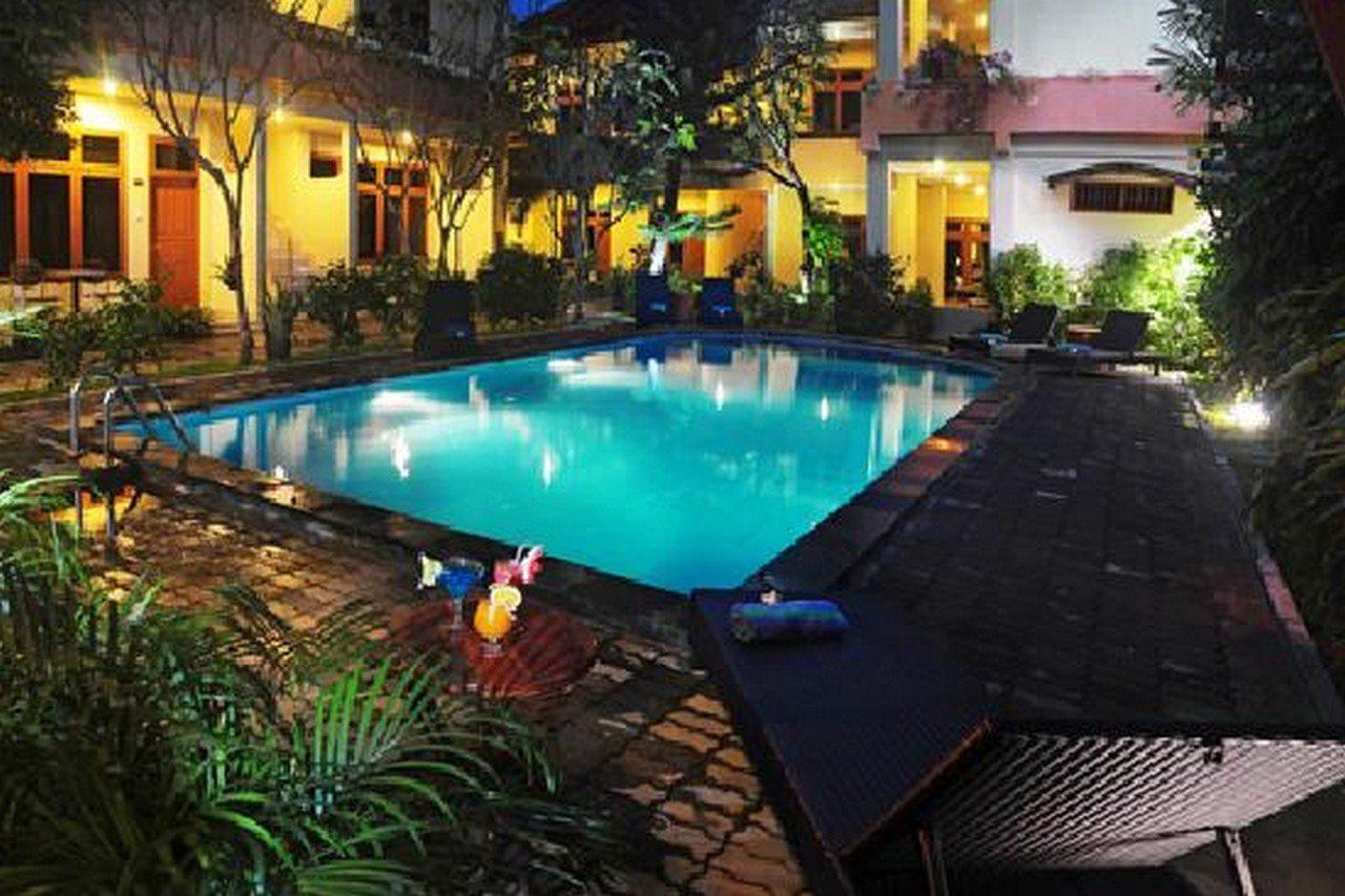 Febri'S Hotel & Spa Kuta  Exterior photo